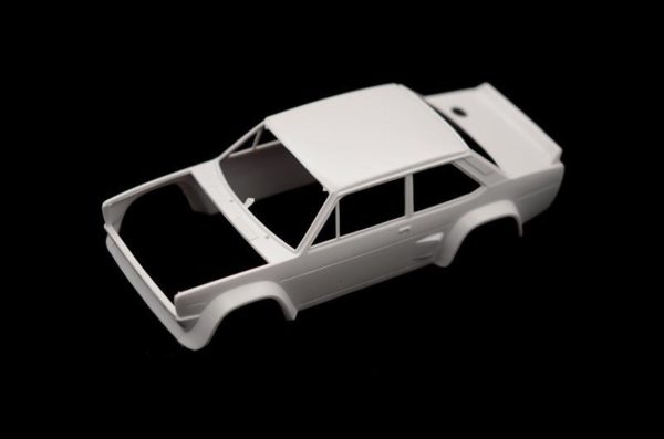 1/24 Fiat 131 Abarth Rally Yarış Arabası Maketi, Italeri 3662 - Görsel 3