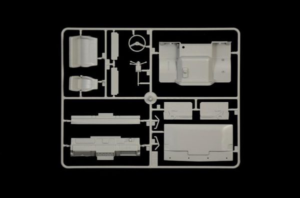 1/24 Iveco Magirus DLK 26-12 Merdivenli İtfaiye Aracı Maketi, Italeri 3784 - Görsel 8