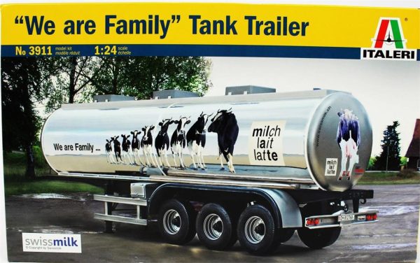 1/24 Tanker Dorsesi (We are Family) Maketi, Italeri 3911