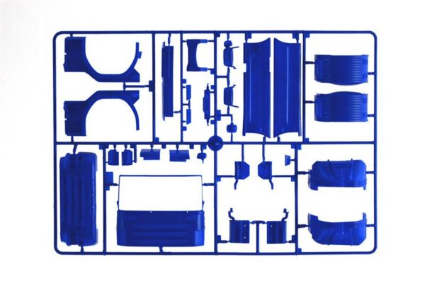 1/24 Scania R400 Streamline (Flat Roof) Çekici Maketi, Italeri 3947 - Görsel 3