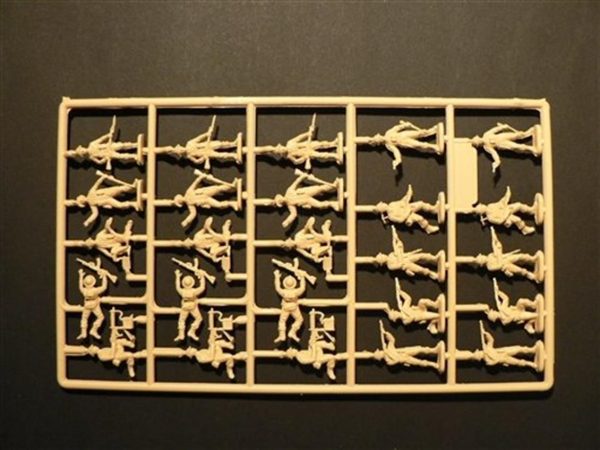 1/72 WWII İngiliz Askerleri Maketi, Italeri 6056 - Görsel 3