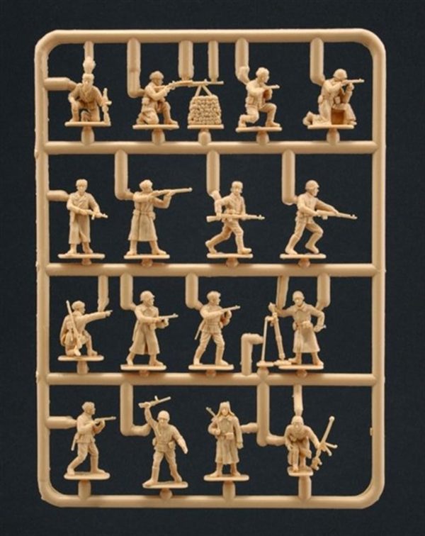 1/72 WWII Kış Üniformalı Rus Piyade Askerleri Maketi, Italeri 6069 - Görsel 2