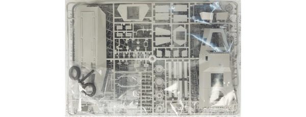 1/35 15 cm. Panzerwerfer 42 auf Sd.Kfz. 4/1 Yarı Paletli Tanksavar Aracı Maketi, Italeri 6546 - Görsel 2