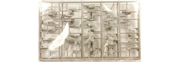 1/35 Direnişçi Figür Maketi, Italeri 6556 - Görsel 2