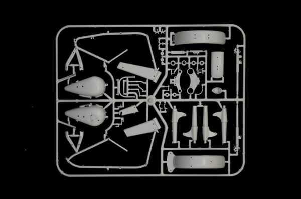 1/9 BMW R75 Alman Sepetli Askeri Motosiklet Maketi, Italeri 7403 - Görsel 5
