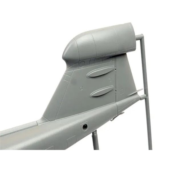 1/48 EA-6B Prowler (VMAQ-2 Playboys) Savaş Uçağı Maketi, Kinetic Model 48112 - Görsel 3
