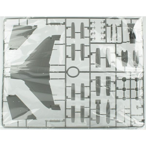 1/48 Harrier GR.3 (Falklands 40th Anniversary) Savaş Uçağı Maketi, Kinetic K48139 - Görsel 4