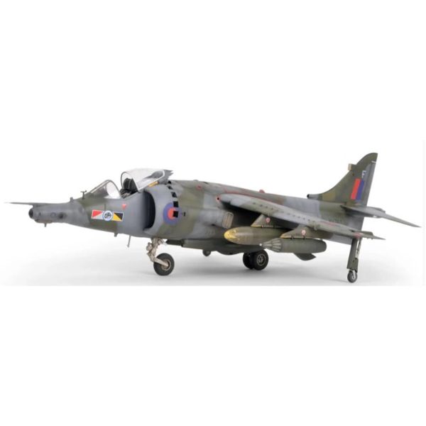 1/48 Harrier GR.3 (Falklands 40th Anniversary) Savaş Uçağı Maketi, Kinetic K48139 - Görsel 2