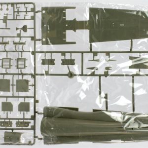 1/32 RF-5E (Tiger Eye) Savaş Uçağı ve Resin Figür Maketi, Kitty Hawk 32023