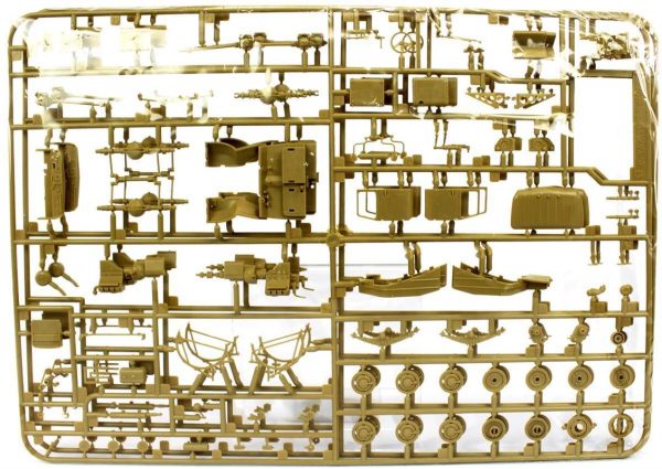 1/48 Ural 4320 ve APA-5D Askeri 2 Adet Kamyon Maketi, Kitty Hawk 80159 - Görsel 3