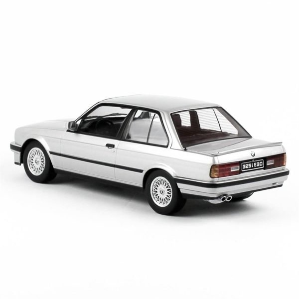 1/18 1987 Bmw 325i E30M-Package Gümüş Metalik Diecast Araba, KKscale 180741 - Görsel 3