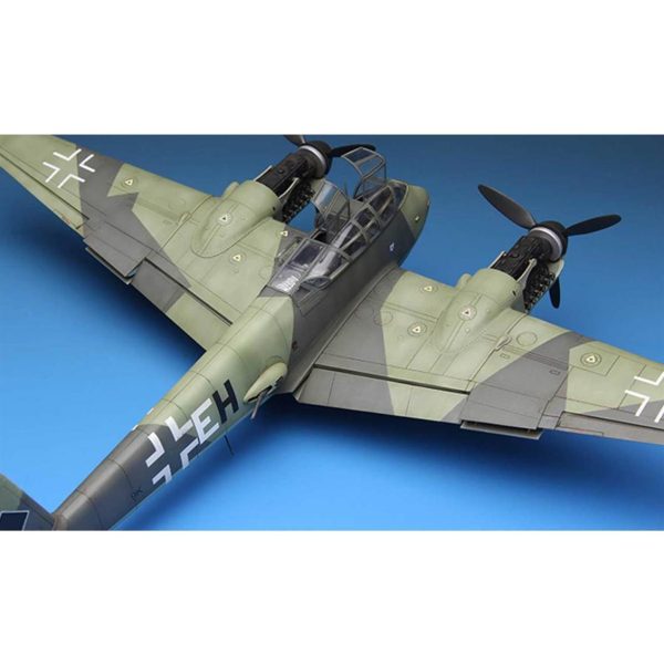 1/48 Messerschmitt Me 410A-1 Bombardıman Uçağı Maketi, Meng LS003 - Görsel 7