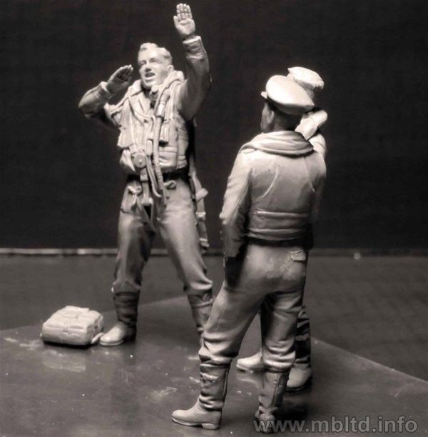 1/32 WW II Serisi RAF Pilotları Figür Maketi, Master Box 3206 - Görsel 4