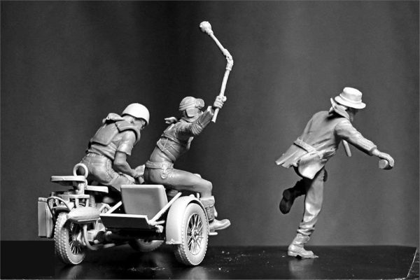 1/35 Çöl Savaşı Serisi Hırsızı Yakalama Figür Maketi, Master Box 35140 - Görsel 4
