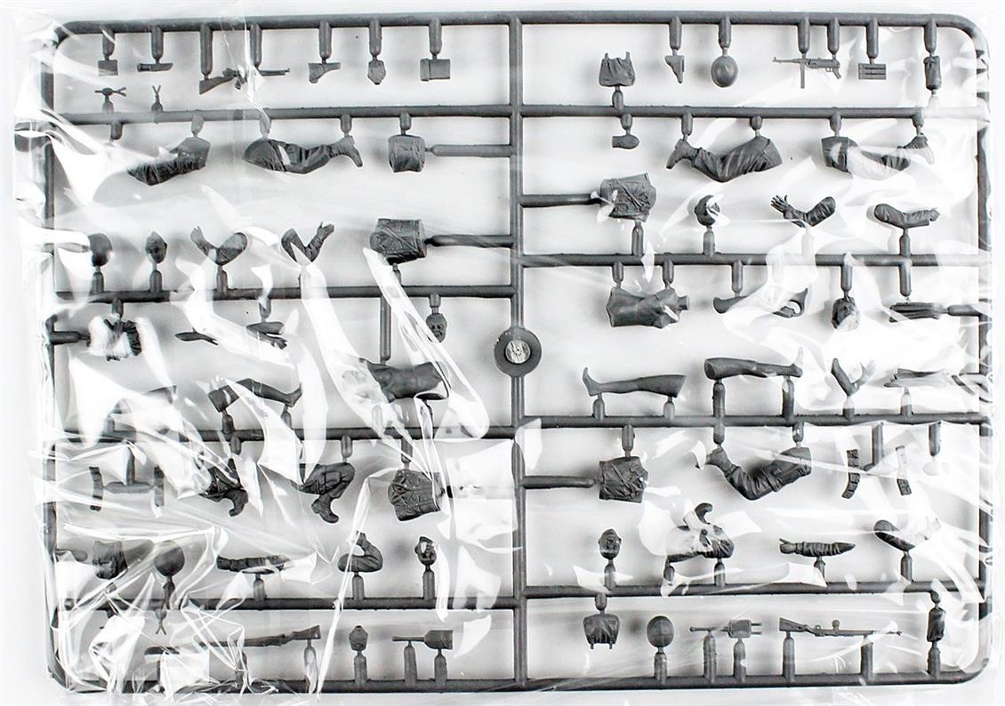 1/35 WW II Serisi Alman ve Amerikan Paraşürcüler Figür Maketi, Master Box 35157 - Görsel 2