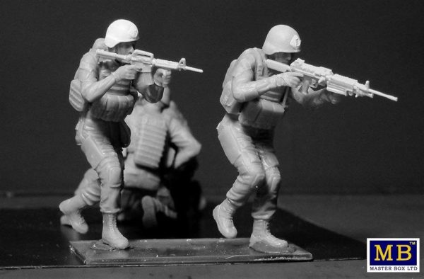 1/35 Güncel Savaşlar Serisi Amerikan Askerleri Maketi, MasterBox 35163 - Görsel 4