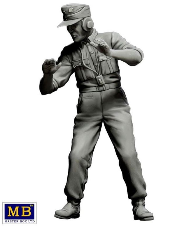 1/35 WW II Serisi 1944-1945 Alman Tankçılar Figür Maketi, Master Box 35201 - Görsel 3