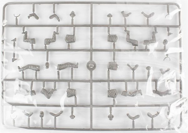 1/35 WW II Serisi 1944-1945 Alman Tankçılar Figür Maketi, Master Box 35201 - Görsel 2