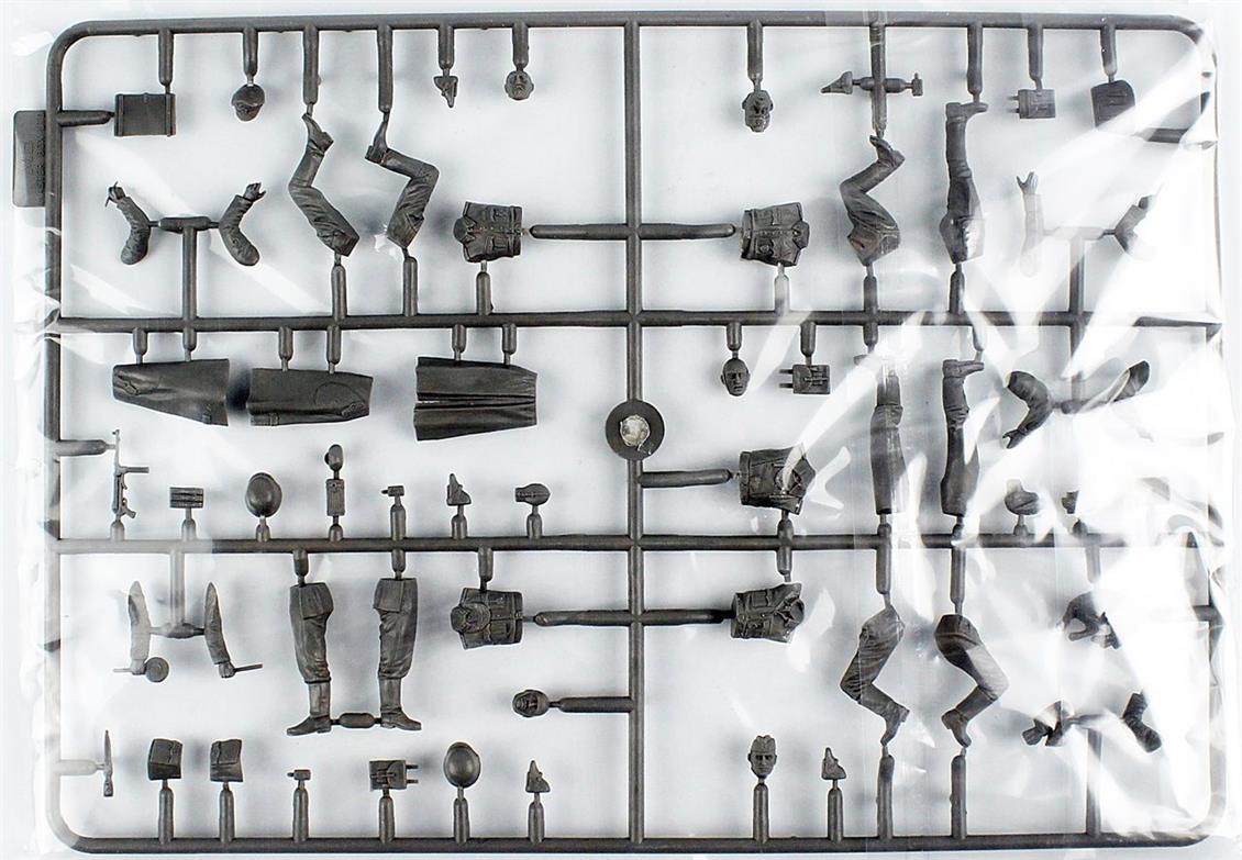1/35 WW II Serisi Alman Askeri Figür Maketi, Master Box 35211 - Görsel 2