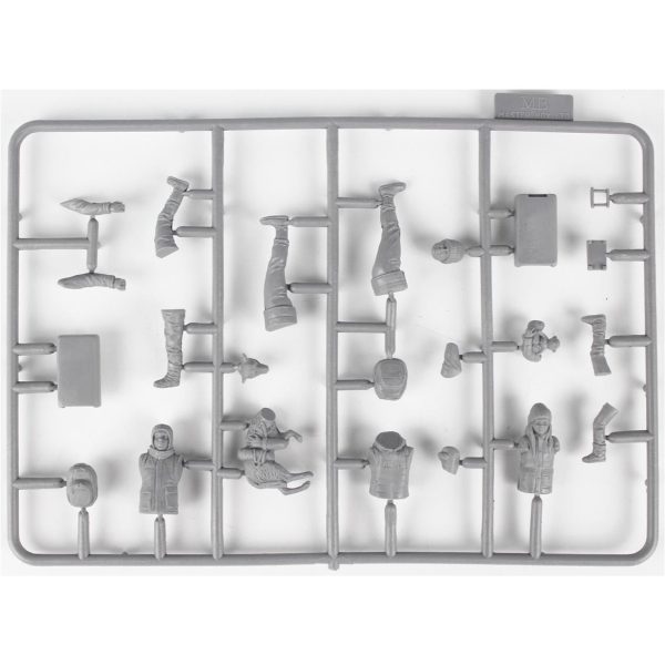 1/35 Rus-Ukrayna Savaşı Mülteciler Figür Maketi, Master Box 35228 - Görsel 2