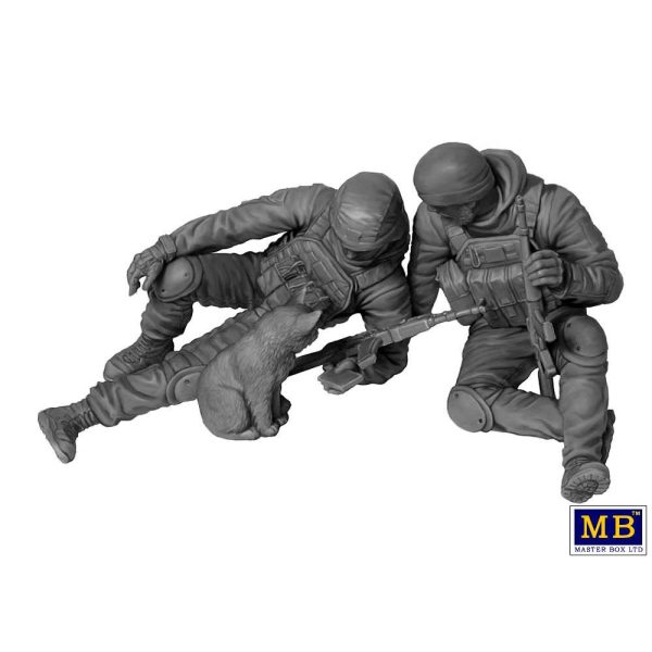 1/35 Rus-Ukrayna Savaşı Evden Haberler Figür Maketi, Master Box 35230 - Görsel 4