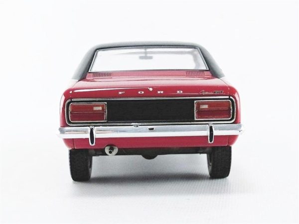 1/18 1973 Ford Capri MK I (Sealed Body) Kırmızı-Siyah Tavan Diecast Araba, MCG 18083 - Görsel 4