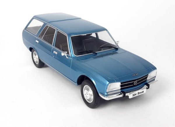 1/18 1976 Peugeot 504 Break Mavi Diecast Araba, MCG 18213 - Görsel 2