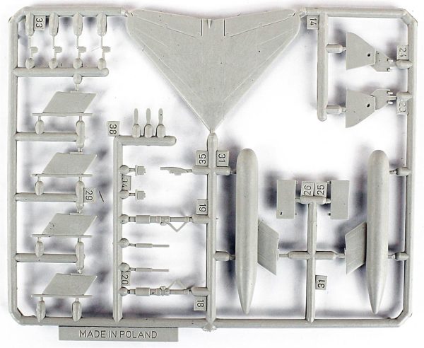 1/72 Gloster Javelin FAW Mk.8 Savaş Uçağı Maketi, Mister Craft D043 - Görsel 3