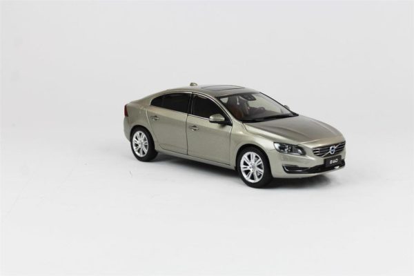 1/18 2015 Volvo S60 (New Design) Metalik Sedef Diecast Araba, Mocity 88150 - Görsel 2