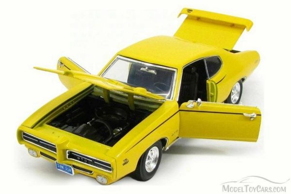 1/18 1969 Pontiac GTO Judge Sarı Diecast Araba, Motormax 73133 - Görsel 5