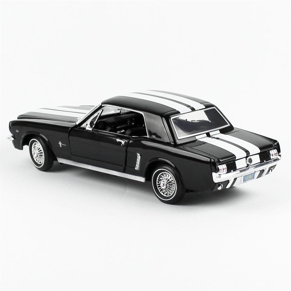 1/18 1964 1/2 Ford Mustang hardtop Siyah Diecast Araba, Motormax 73164 - Görsel 3