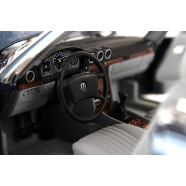1/18 Mercedes Benz 300 SLR 107 1985 Lapis Blue Metalik Diecast Araba, Norev B66040634 - Görsel 7
