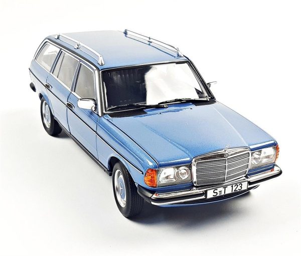 1/18  Mercedes Benz E Class 200 TE Station Wagon T-Model (W123) 1982 Diamond Blue Diecast Arab, Norev B66040671 - Görsel 2