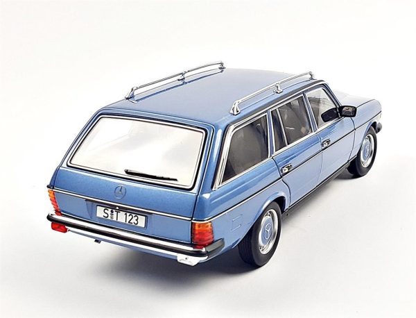 1/18  Mercedes Benz E Class 200 TE Station Wagon T-Model (W123) 1982 Diamond Blue Diecast Arab, Norev B66040671 - Görsel 4