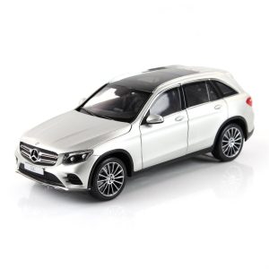 1/18 Mercedes Benz GLC (X253) 2015 Ciridium Gümüş Diecast Araba, Norev B66960363