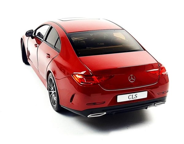 1/18 Mercedes Benz CLS Coupe (C257) 2018 Hyacinth Red Metalik Diecast Araba, Norev B66960545 - Görsel 4