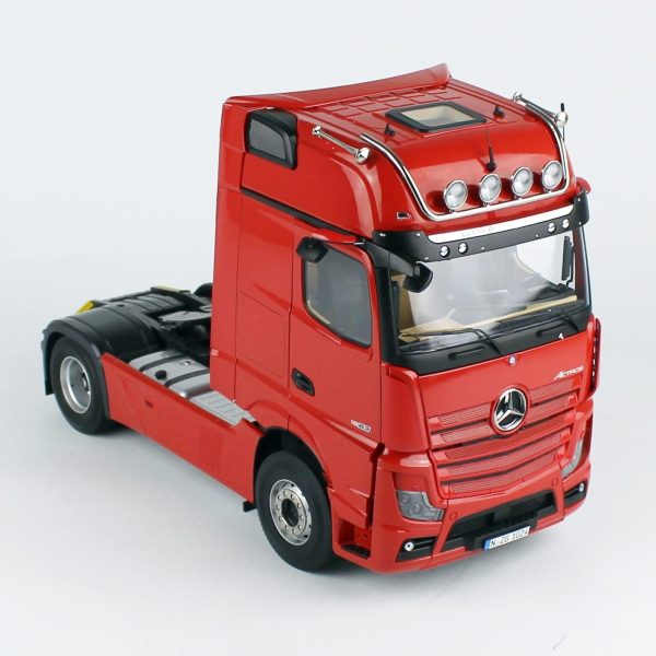 1/18 Mercedes-Benz ACTROS Giga (Mirrocam) Ateş Kırmızısı Diecast Çekici, NZG LM10240010