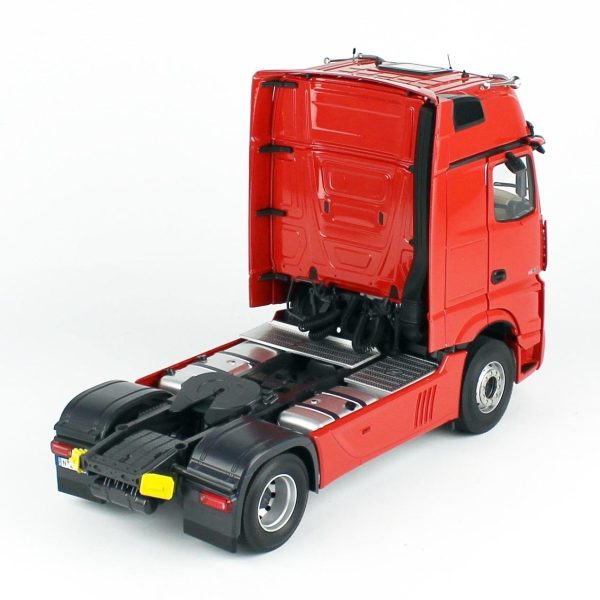 1/18 Mercedes-Benz ACTROS Giga (Mirrocam) Ateş Kırmızısı Diecast Çekici, NZG LM10240010 - Görsel 4