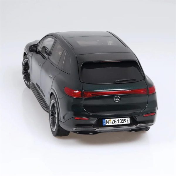 1/18 Mercedes-Benz EQS AMG Line SUV Yeşil Diecast Araba, NZG PM10590030 - Görsel 4