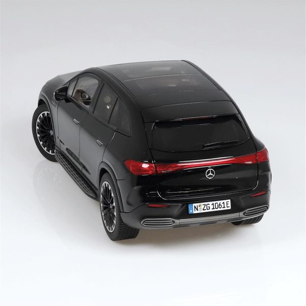1/18 Mercedes-Benz EQE AMG Line SUV Metalik Siyah Diecast Araba, NZG PM10610050 - Görsel 4