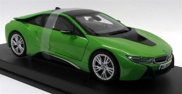 1/18 BMW i8 Java Green Diecast Araba, Paragon 97086 - Görsel 2