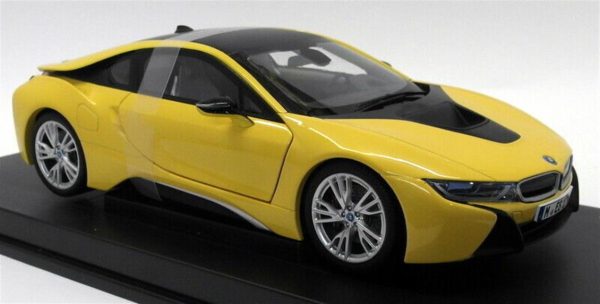 1/18 BMW i8 Speed Yellow Diecast Araba, Paragon 97087 - Görsel 3