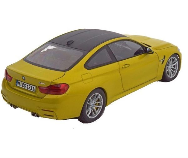 1/18 BMW M4 Coupe Austin Yellow Diecast Araba, Paragon 97103 - Görsel 2