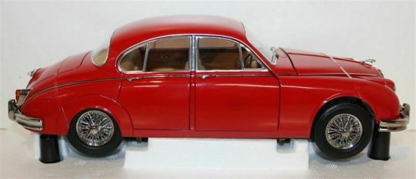1/18 1962 Jaguar MarkII 3.8 Carmen Red Diecast Araba, Paragon 98322L - Görsel 3