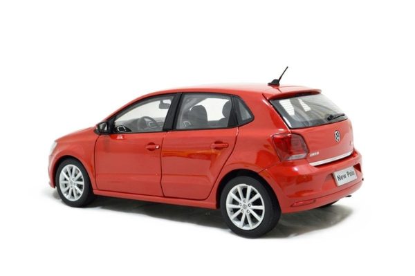 1/18 2014 Volkswagen Polo Kırmızı Diecast Araba, Paudi Model 2338R - Görsel 2