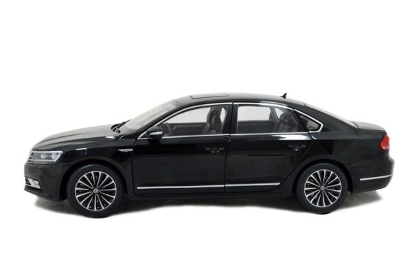 1/18 2016 Volkswagen Passat Siyah Diecast Araba, Paudi Model 2369BK - Görsel 2