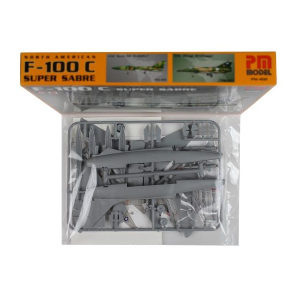 1/72 North American F-100 C Super Sabre Avcı-Bombardıman Uçağı Maketi, PM Model0402 - Görsel 2