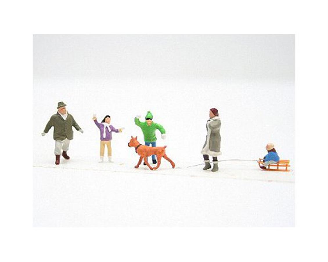 1/87 Kayak Merkezi Aile Fotoğrafı Figürleri 6 Adet, Preiser 10310