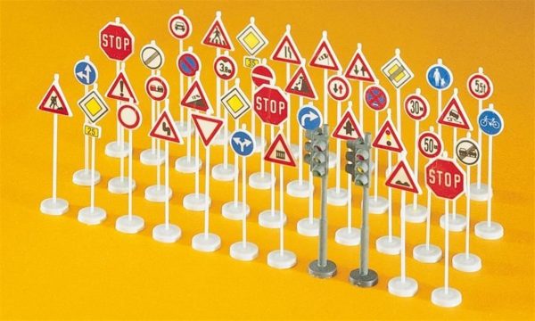 1/87 Trafik İşaret Levhası Modelleri 40 Adet, Preiser 18203