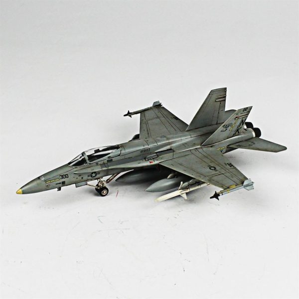 1/72 F-18C Hornet Hazır Uçak Maketi - Görsel 2